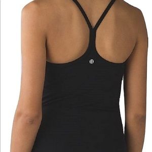 Lululemon Power Y Tank Everlux in black textured